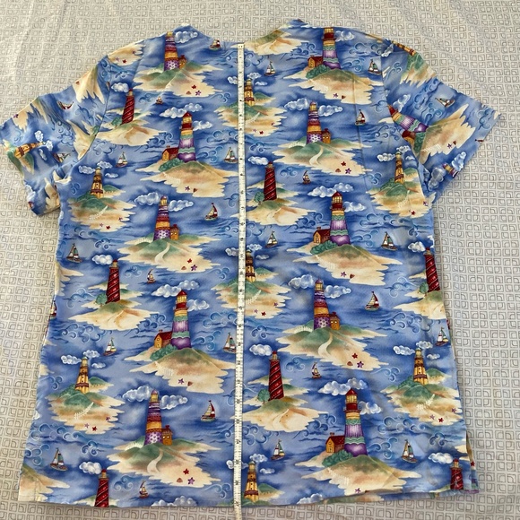 Scrub Top - Picture 2 of 2